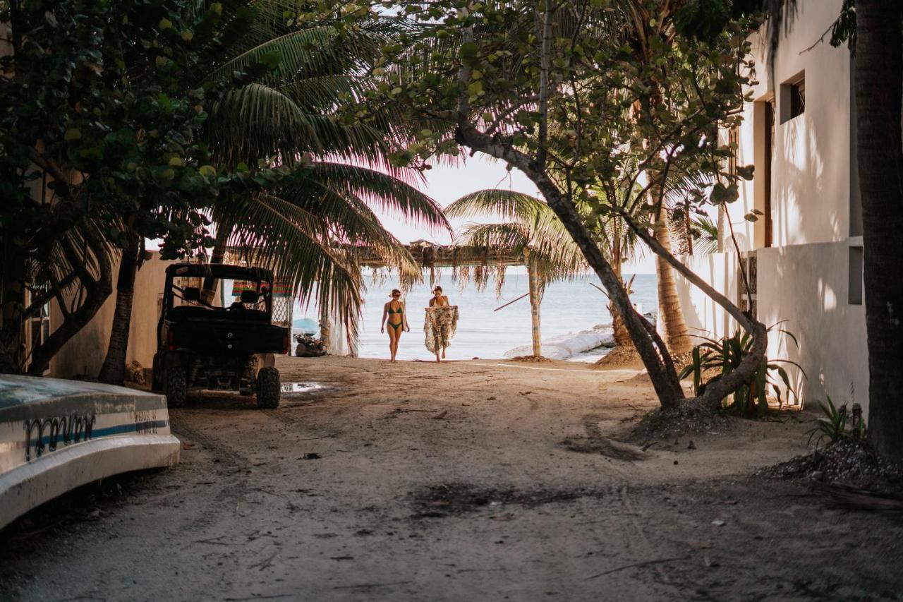 La Diosa Kali Beach Front Hotel Isla Holbox 外观 照片