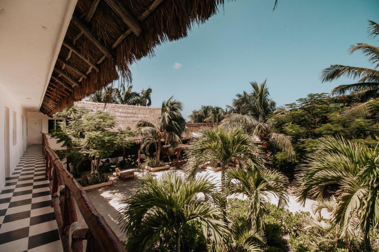 La Diosa Kali Beach Front Hotel Isla Holbox 外观 照片