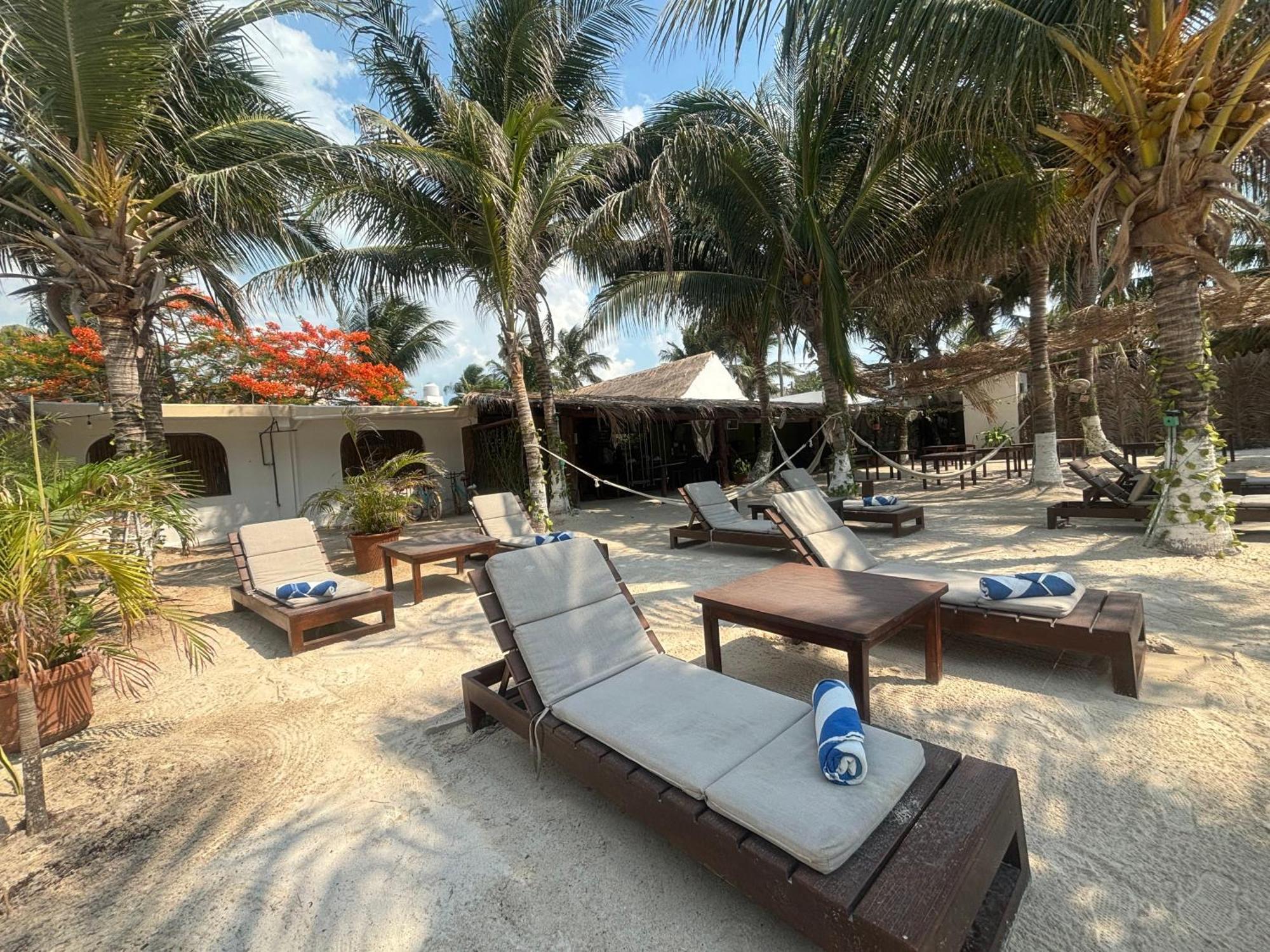 La Diosa Kali Beach Front Hotel Isla Holbox 外观 照片